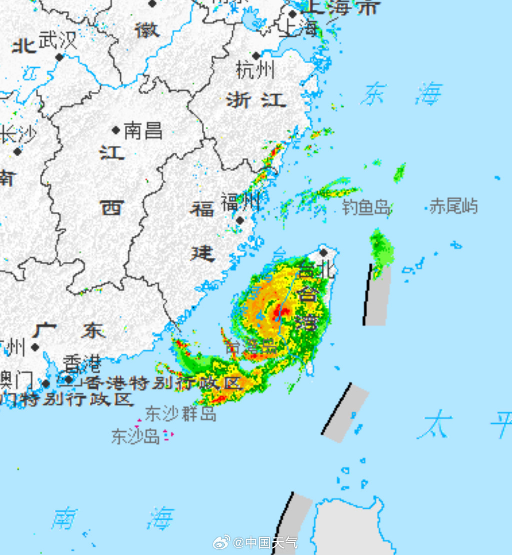 台风“丹娜丝”在台湾嘉义县登陆