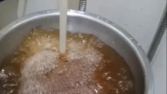 江门市多个区的自来水被质疑像酱油像黄河水，水务部门：水质没问题