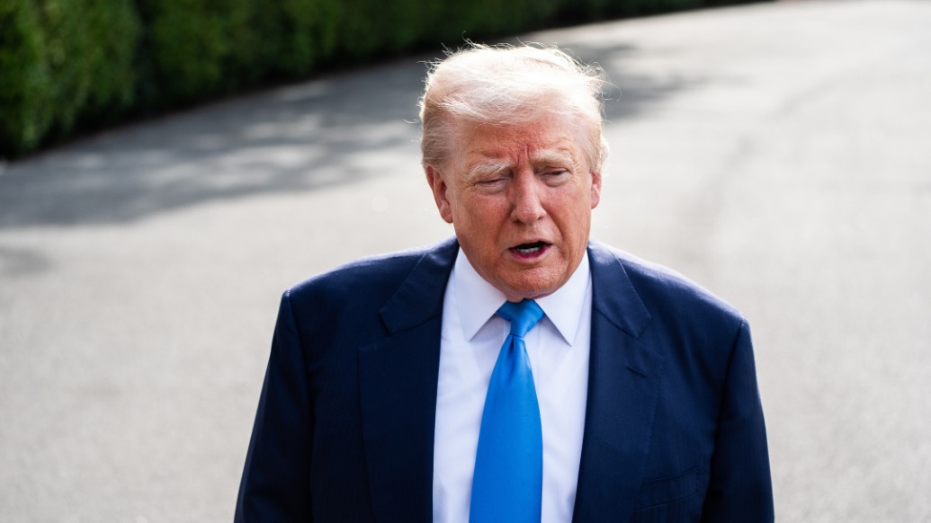 特朗普威胁对俄追加制裁:“普京满口胡言,表面友善但都没用”