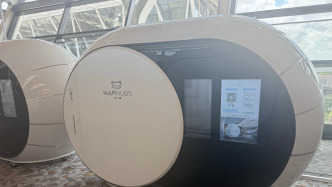 1小時(shí)65元的睡眠艙、免費(fèi)淋浴間和點(diǎn)單配送，記者實(shí)探浦東機(jī)場(chǎng)服務(wù)“上新”