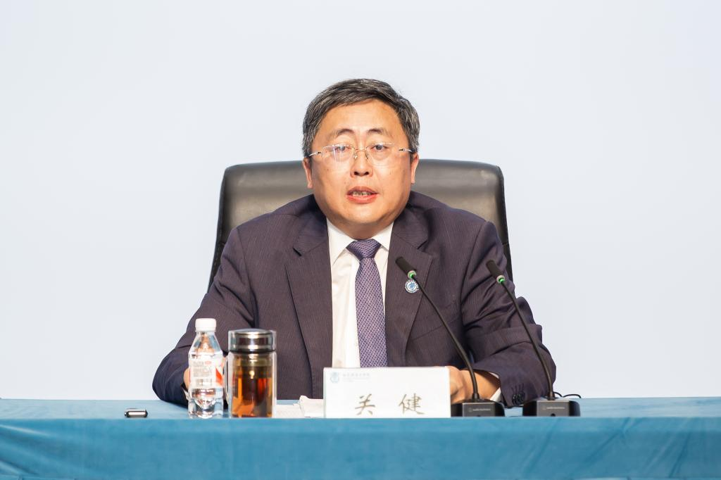 高校反腐再下一城：哈尔滨音乐学院党委书记关健主动投案