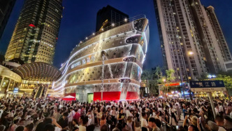 “路易號”亮相兩周，帶來多少人氣？促進多少消費？