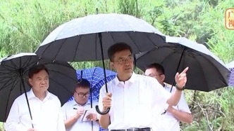 陳剛進(jìn)企業(yè)、入廠房、看現(xiàn)場(chǎng)，調(diào)研深挖涉重金屬污染根源
