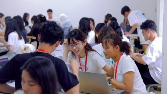 当“AI赋能”遭遇“没电没网”，6国学生这样“落地”创新