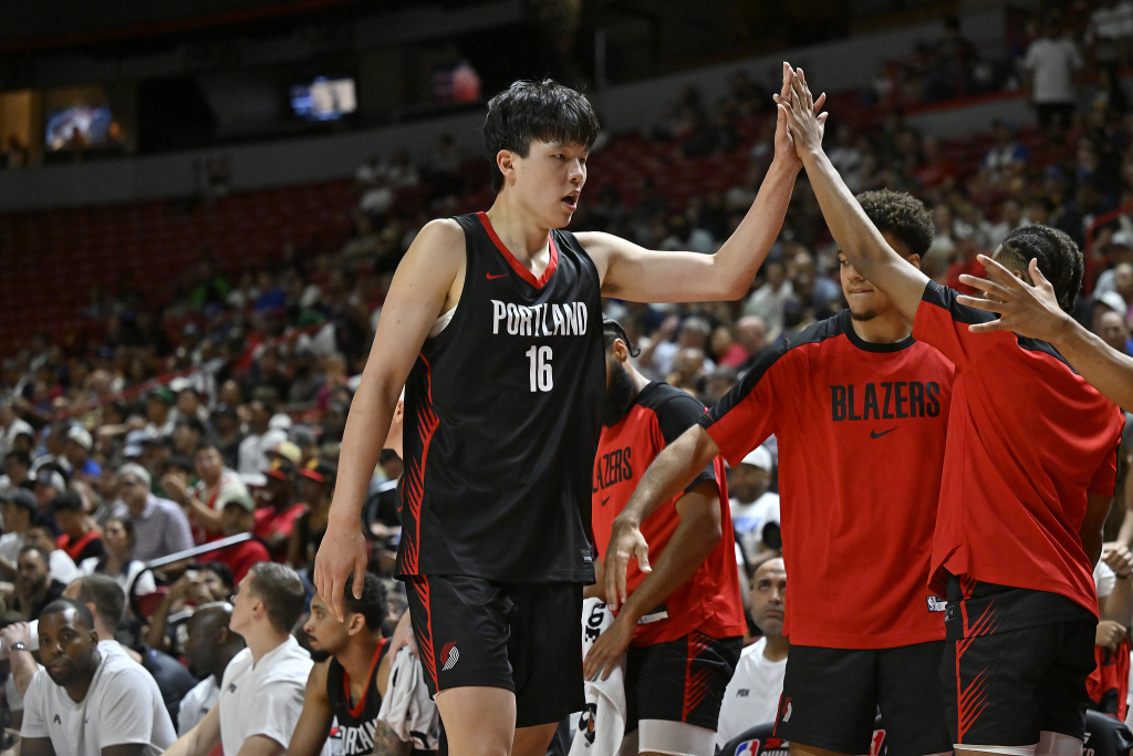松弛、自信、全面,杨瀚森夏联首秀背后藏着这些细节 第3张 松弛、自信、全面,杨瀚森夏联首秀背后藏着这些细节 第3张