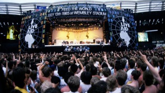 Live Aid 40周年！音乐拯救世界