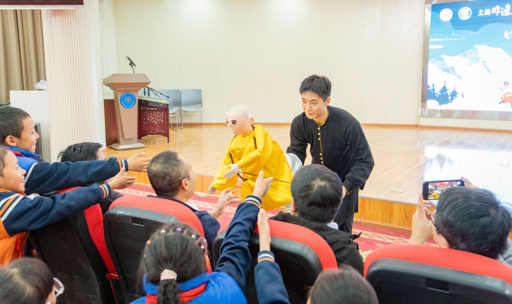 上海援藏：交往交流交融③在文化里觅灵感，在国际上展魅力