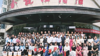 “参与者人人有奖”，陕西一民间文学奖颁奖千余人引关注