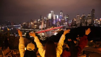 重庆网红景点“莲花茶摊”停业整治，此前因多个问题被投诉