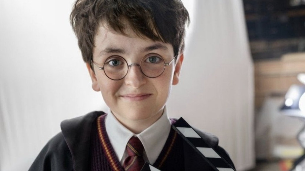 劇版《哈利·波特》定妝照曝光，額頭上的閃電疤還原了