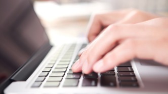 法治日報：政府文件被指抄襲，抄了文本丟了公信