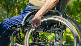 近八成殘疾人在農(nóng)村，農(nóng)業(yè)農(nóng)村部：將加大農(nóng)村殘疾人幫扶力度