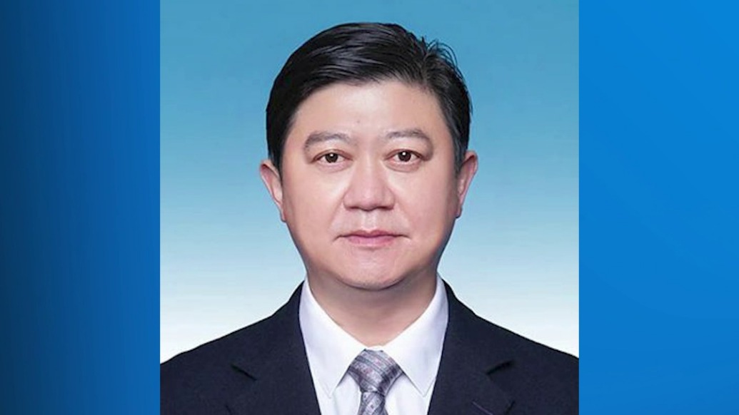 南昌市政府秘书长邹晓东，主动交代问题