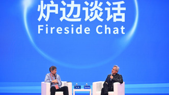 黃仁勛對話王堅：不能因為AI能解決問題而不再學(xué)習(xí)，年輕一代伴隨AI成長讓人羨慕