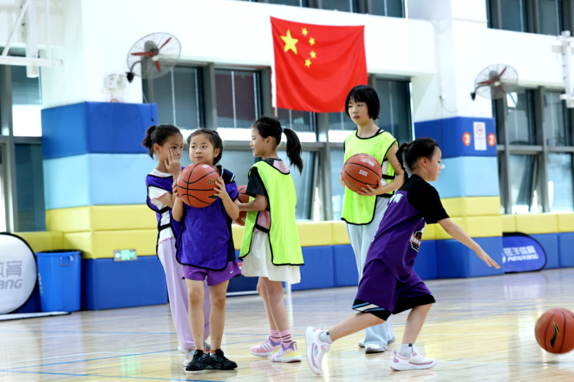 少年力量再升级:“女生也爱篮球”项目进军市级赛事,点燃女生篮球热情