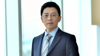 广发基金刘格菘二季报：顶格配置小米，增持泡泡玛特、减仓赛力斯