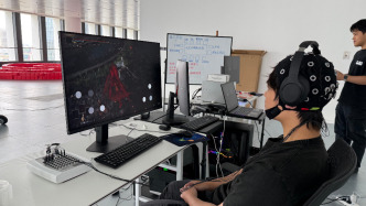 用意念打游戏、控制机械狗、输出汉字……上海脑机接口技术有突破