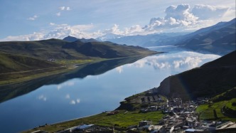 西藏自驾又多一个好去处：羊湖内环线8月底完成道路硬化工程