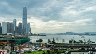 受台风“韦帕”影响，香港挂出“九号风球”