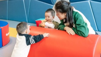 外婆和奶奶的“搶孩子大戰(zhàn)”，如何化解？
