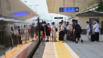 高鐵、民航成為快速出行首選