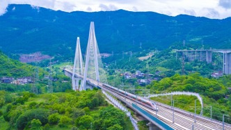 交通運輸部：我國高鐵營業(yè)里程達4.8萬公里，占世界高鐵總里程70%以上