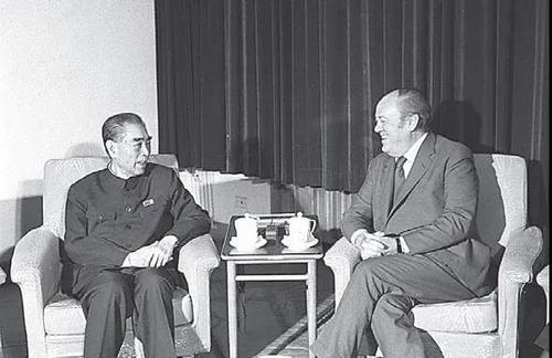 免费在线测算www.jixiangqiming.vip:在线测算生辰八字www.jixiangqiming.vip-重识中欧｜回望50年来时路，都已变了模样的中欧是时候重温初心