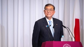 石破茂回应“辞职”传言：毫无事实依据，将留任继续执政