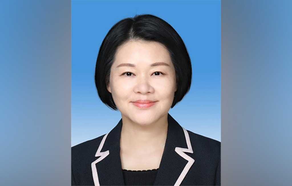 新华社副秘书长徐姗娜调任中国文联理论研究室主任