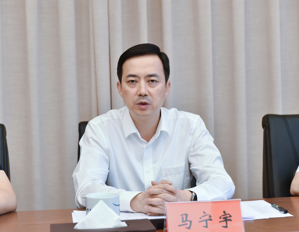 贵州贵阳市原市长马宁宇被双开：贪婪腐化，大搞权钱交易