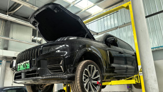 車主用網(wǎng)購(gòu)充電槍充電致車輛損壞索賠超10萬(wàn)，生產(chǎn)商稱系使用不當(dāng)