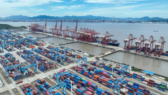 上半年我國快遞業(yè)務(wù)量完成956億件，同比增長19.3%