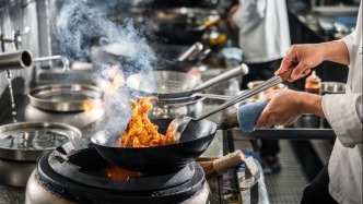 堂食“貨真價(jià)實(shí)”，外賣“湊合了事”？——部分餐飲堂食外賣“雙標(biāo)”現(xiàn)象調(diào)查