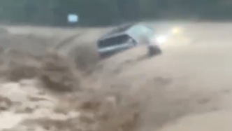 保定暴雨中的“逆行者”：帶拖車鉤救人卻遇山洪，獲救后車企贈(zèng)車