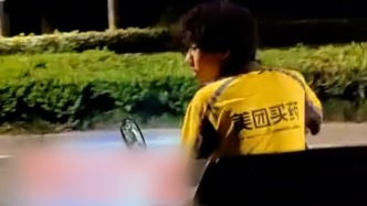 特殊的“成人禮”：四川18歲少年跑外賣自掙電腦，心疼父母不伸手