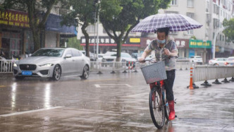 臺(tái)風(fēng)“竹節(jié)草”或二次登陸舟山，今天傍晚在浦東南部到奉賢一帶再登陸