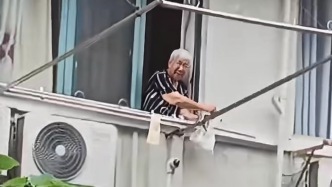 關(guān)心藏在清涼里！上海奶奶惦記高溫勞作工人，特意送上冰淇淋解暑