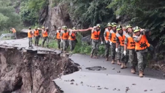 焦點(diǎn)訪談丨預(yù)字當(dāng)先、關(guān)口前移，各地各部門(mén)全力以赴搶險(xiǎn)救災(zāi)