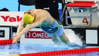 再添一銀！中國隊男女混合4x100米混合泳接力摘銀