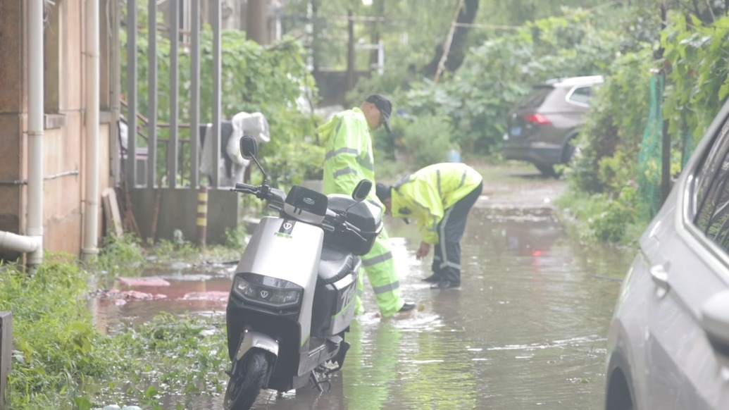 记者每半小时记录台风天，还记住了默默化解风险的一线人员