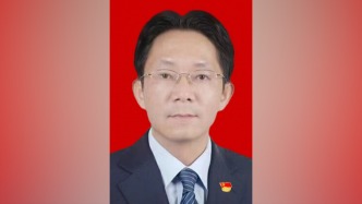 貴州羅甸縣原縣長(zhǎng)朱泉轉(zhuǎn)任黔南州委組織部副部長(zhǎng)、州委老干部局局長(zhǎng)