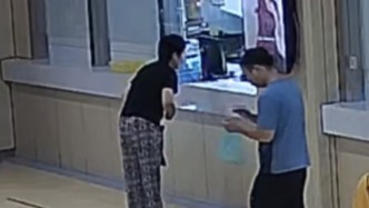 這才是真正的醫(yī)者仁心！藥劑師畫(huà)“太陽(yáng)、月亮”解醫(yī)囑，不識(shí)字老人鞠躬致謝