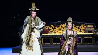 上海越劇院年輕一代演員開了首個(gè)專場(chǎng)，錢惠麗和趙志剛來助陣