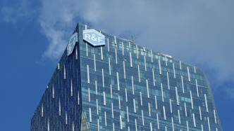 富力地產(chǎn)：將在豁免期內(nèi)做好“H16富力4”等五只債券兌付安排，仍全力籌措資金