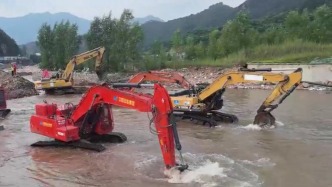 連夜搶通，河北承德G234國(guó)道安營(yíng)寨路段恢復(fù)通行