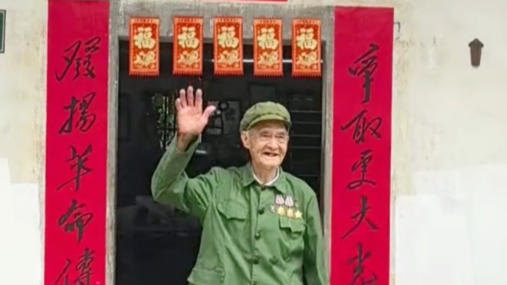 堪稱“鐵血丹心”之家！六兄弟五人當兵，一家三代有八名軍人