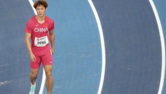 男子百米奪冠后自我挑刺，鄧信銳不愿只沉溺于喜悅中