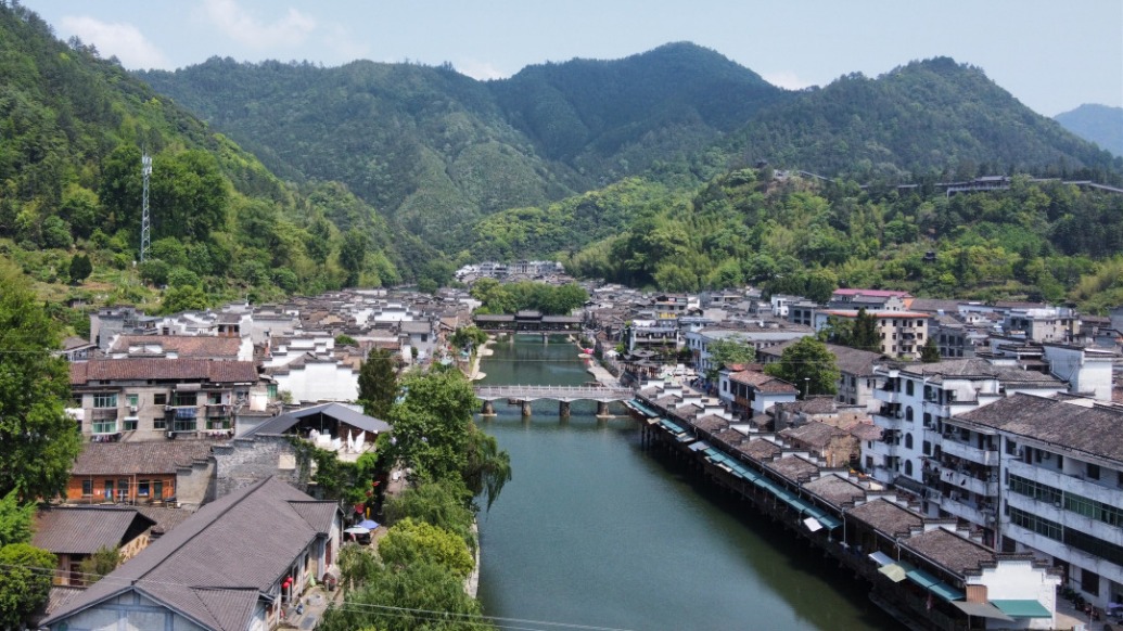 十字路口的古鎮(zhèn)｜江西瑤里古鎮(zhèn)：缺少夜游項(xiàng)目，游客逛完就走