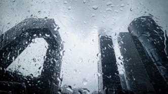 直播丨北京市解除暴雨红警和洪水预警，局地仍有较强降雨