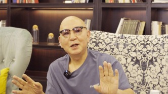 王朝大酒店董事长称酒店会易地重开：回味人心沸腾难忘岁月